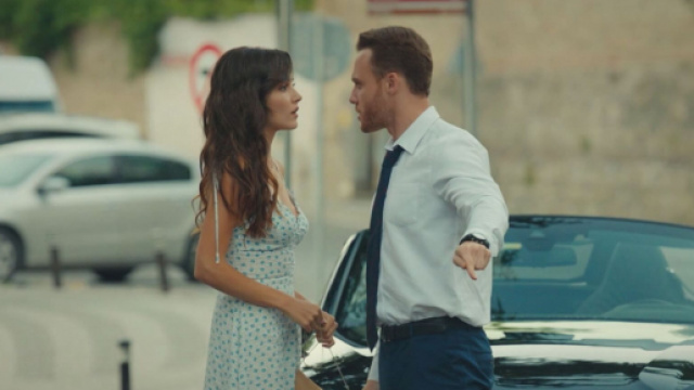Cambio programmazione Mediaset 2022: chiudono le due soap Love is in the air e Una vita.