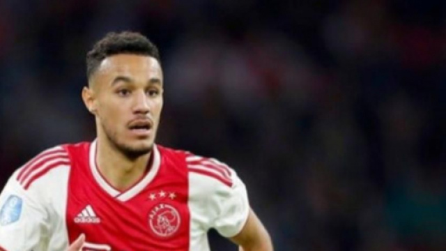 Noussair Mazraoui, terzino dell'Ajax.