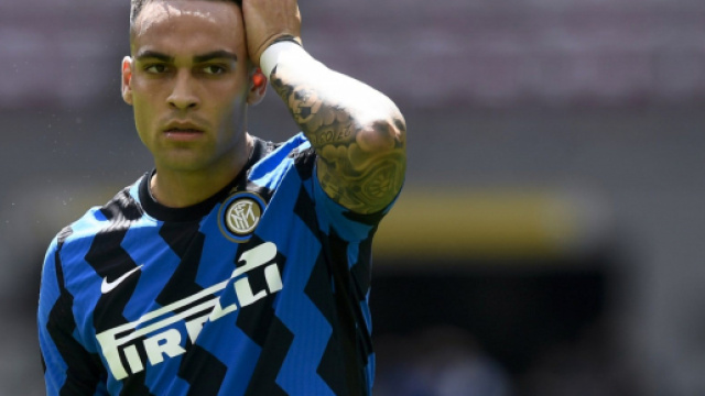 Inter, Kostic potrebbe arrivare gi&agrave; a gennaio. Inzaghi conferma Lautaro rigorista.