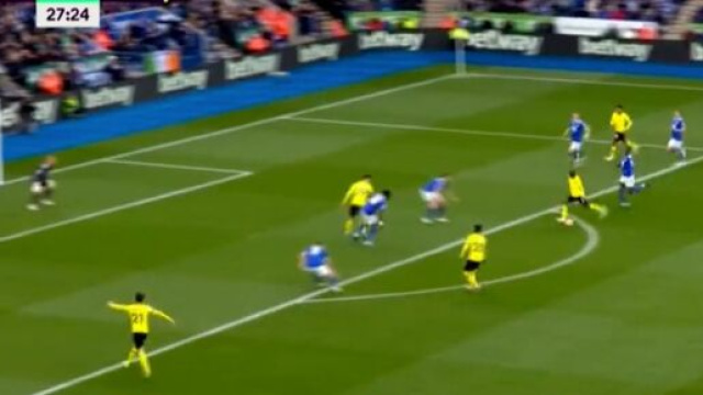 Kant&eacute; auteur d'un tr&egrave;s joli but contre Leicester. (cr&eacute;dit Twitter)