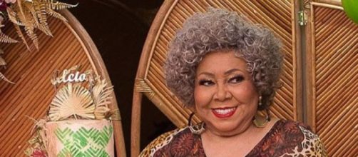 Alcione celebra idade nova (Reprodu&ccedil;&atilde;o/Instagram/@alcioneamarrom)