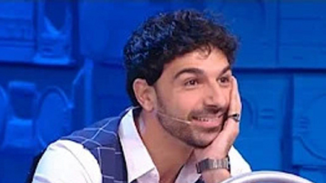 Amici 21, Todaro fa ingelosire Francesca ballando con Cuccarini.