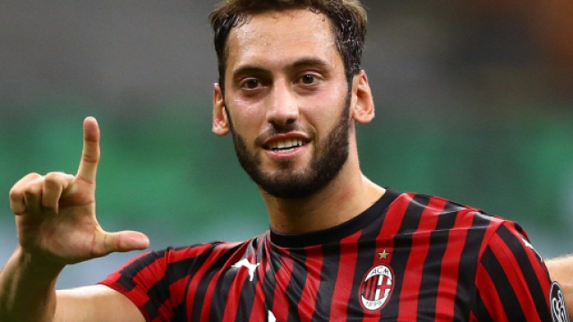 Calhanoglu ai tempi del Milan.