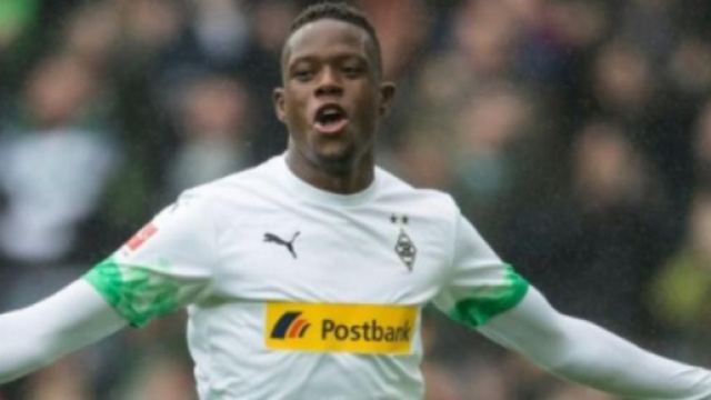 Denis Zakaria, centrocampista del Borussia Monchengladbach.