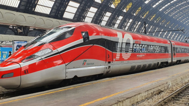 Trenitalia cerca macchinisti, capitreno e manutentori diplomati, candidature online.