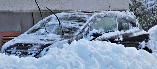 En invierno nunca se debe arrancar el coche en fr&iacute;o para no da&ntilde;ar el motor ni la mec&aacute;nica