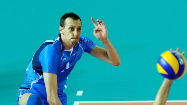 Il pallavolista Cazzaniga per 15 anni &egrave; stato truffato da una fidanzata virtuale che utilizzava le immagini di una top model famosa.