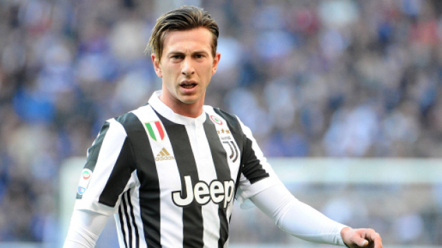 Juventus, buone notizie dall'infermeria: Bernardeschi e Chiellini di nuovo in gruppo.