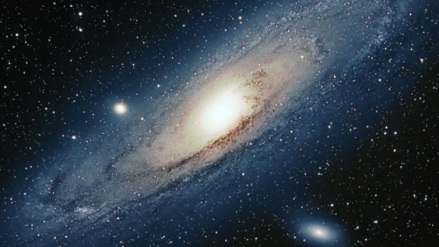 Previsioni zodiacali di venerd&igrave; 26 novembre: Toro audace, nuovi programmi per per Cancro.