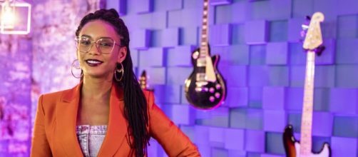 Ta&iacute;s Ara&uacute;jo comemora chegada dos 43 anos nesta quinta-feira (26) (Reprodu&ccedil;&atilde;o/TV Globo)