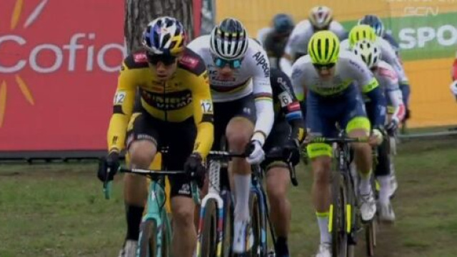 Wout Van Aert e Mathieu Van der Poel, la grande sfida del ciclocross