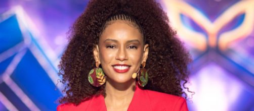 Ta&iacute;s Araujo &eacute; homenageada (Reprodu&ccedil;&atilde;o/TV Globo)