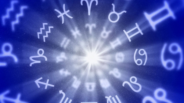 Oroscopo e classifica dell&rsquo;inverno per fortuna e lavoro: molti segni di acqua ottimali