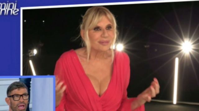 Uomini e donne, Costanzo rimprovera Maria su Gemma.