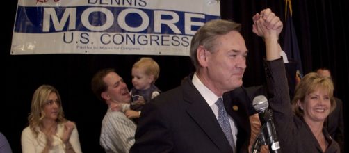 Former U.S. Rep. Dennis Moore dies after battle with cancer (Image source: KSHB/YouTube)