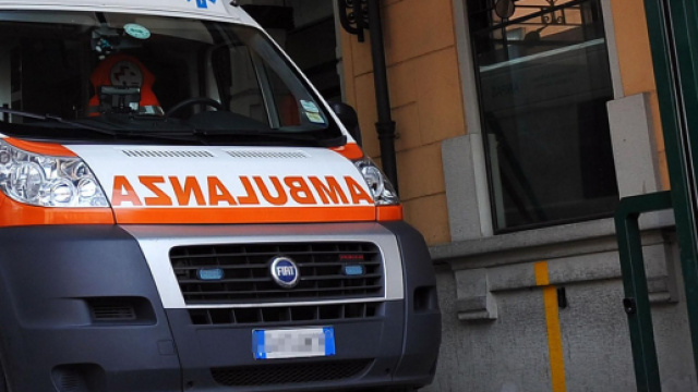 Teramo, si sarebbe sparata accidentalmente con una pistola: morta 33enne.