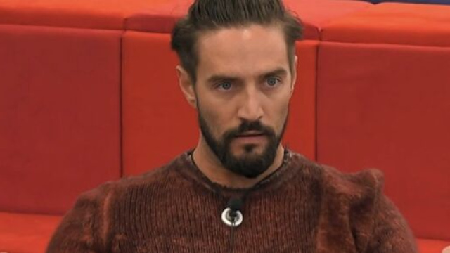 Alex Belli contro Aldo: 'Mi aspetto delle scuse'.