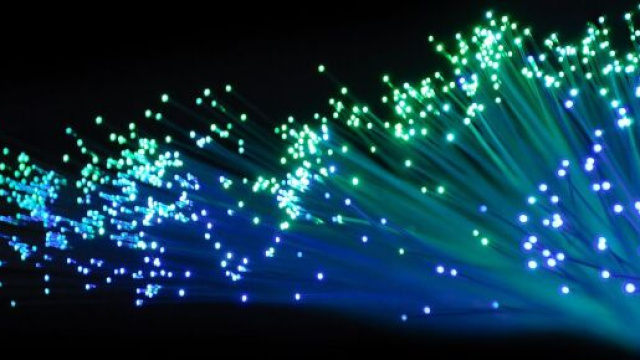 Fibra ottica: storia, offerte, copertura e velocit&agrave; della tecnologia Banda ultra larga. &copy;Pixabay