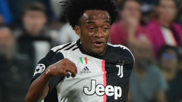 Calciomercato Juventus, si lavora al rinnovo di Cuadrado.