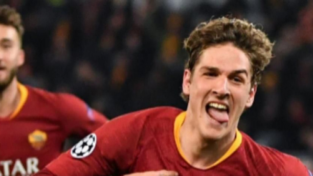 Nicol&ograve; Zaniolo, centrocampista della Roma.