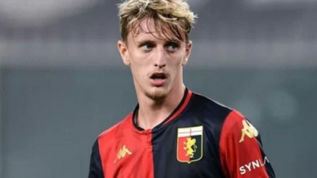 Nicol&ograve; Rovella, centrocampista del Genoa.