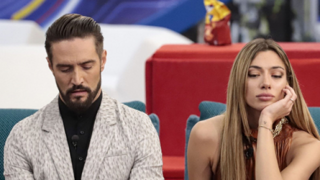 GFVip, Alex non accetta il prolungamento del reality: 'Devo andare via da qui'.