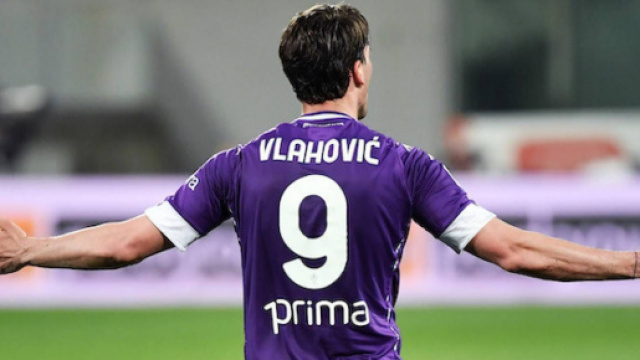 Inter, possibile offerta per Vlahovic in estate.