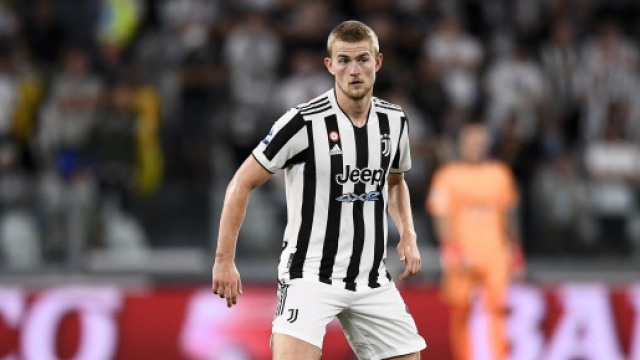 Juve, pressing del Chelsea per de Ligt.