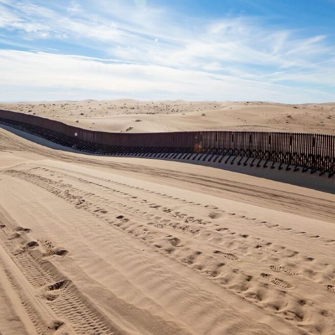 L'ONU ne distribue pas 800 dollars aux "familles de migrants ill&eacute;gaux" (Jerry Glaser/U.S. Customs and Border Protection)