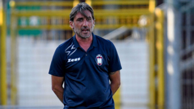 Crotone: Marino esonerato, ritorna Modesto