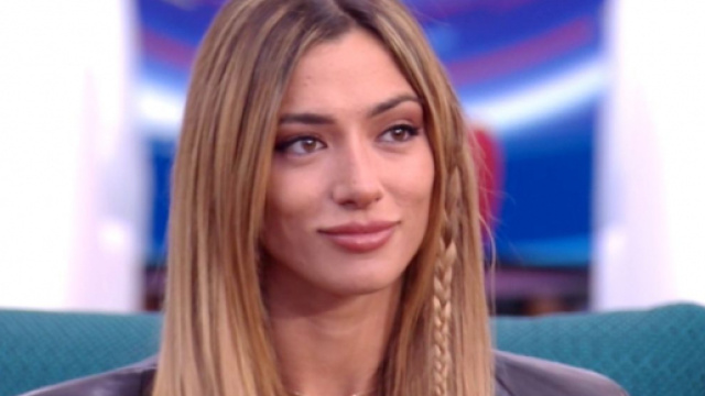 Grande Fratello Vip, le donne contro Soleil: 'Il pubblico deve fermarla, insopportabile'.