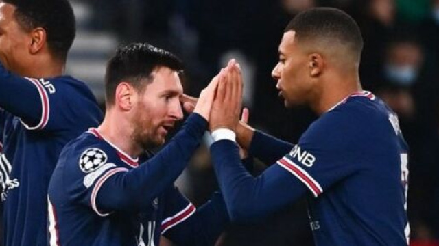 Le maillot Fourth du PSG vient de fuiter, les fans le 'valident' - Source : capture d'&eacute;cran, Youtube