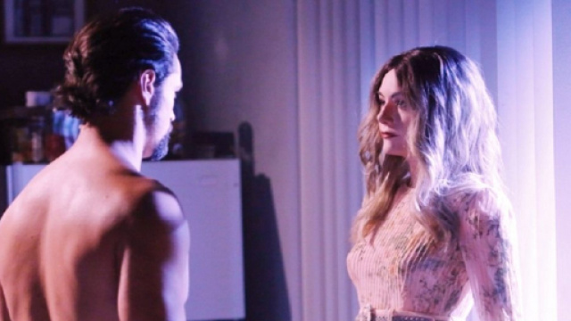Beautiful, puntate americane: Thomas inizia a stare male e bacia il manichino Hope.