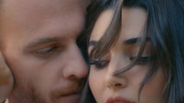 Love is in the air, trame turche: Eda e Serkan tornano insieme dopo una notte di passione.