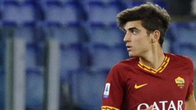Gonzalo Villar, centrocampista della Roma.