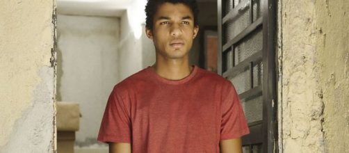 Ravi em 'Um Lugar ao Sol' (Reprodu&ccedil;&atilde;o/TV Globo)