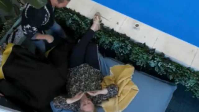 GF Vip, Katia resta bloccata sulla poltrona