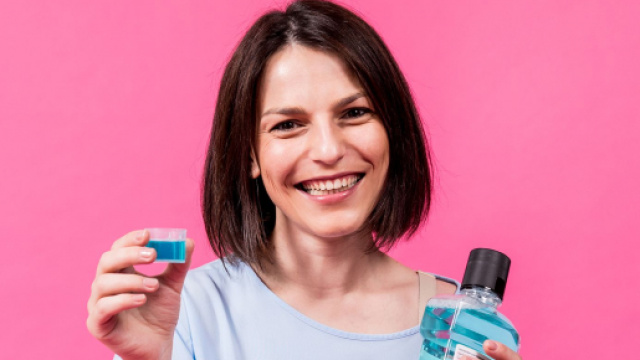 Collutorio: come usarlo e quali sono i migliori in commercio.