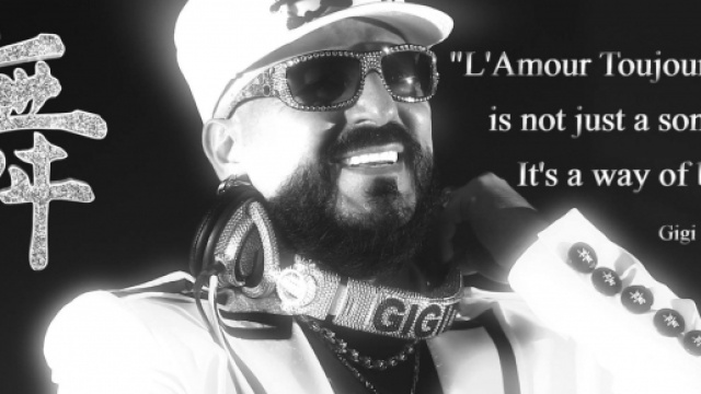 Il noto DJ Gigi D'Agostino ha annunciato di stare male con un post sui social.