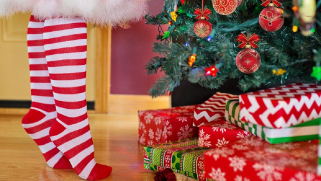 Oroscopo e classifica weekend 25-26 dicembre: Natale top per Toro e Acquario.