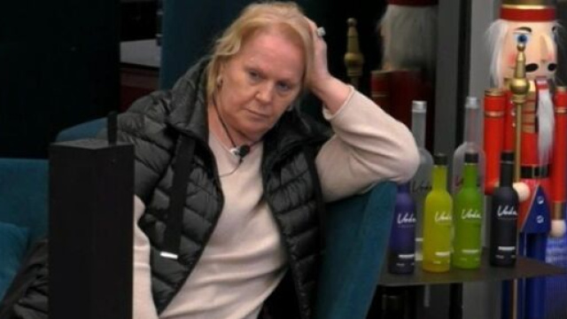 GF Vip, Katia perde le staffe in casa