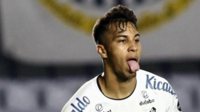 Kaio Jorge, punta arrivata alla Juventus dal Santos.
