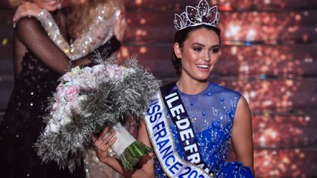 Qui est Diane Leyre, la nouvelle Miss France 2022 - Source : TF1