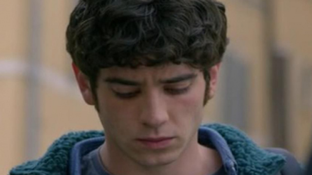 Un Professore, spoiler penultima puntata gioved&igrave; 9/12: Simone torna in Italia.