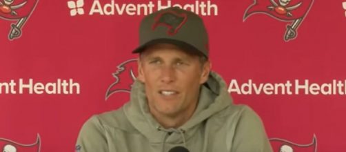 Brady currently leads betting odds for MVP (Image source: Tampa Bay Buccaneers/YouTube)