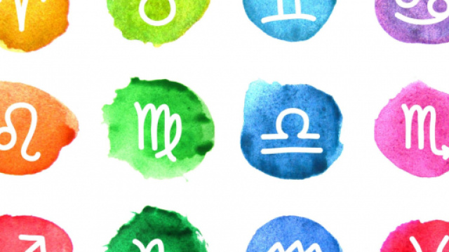 Oroscopo e classifica su fortuna e lavoro di gennaio: segni di acqua al top.