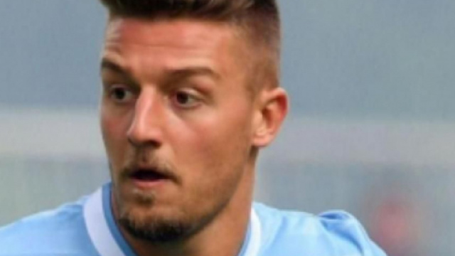 Sergej Milinkovic Savic, centrocampista della Lazio.