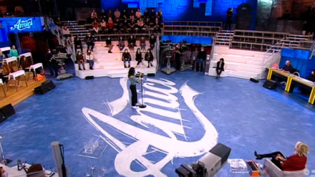 Cambio programmazione Mediaset