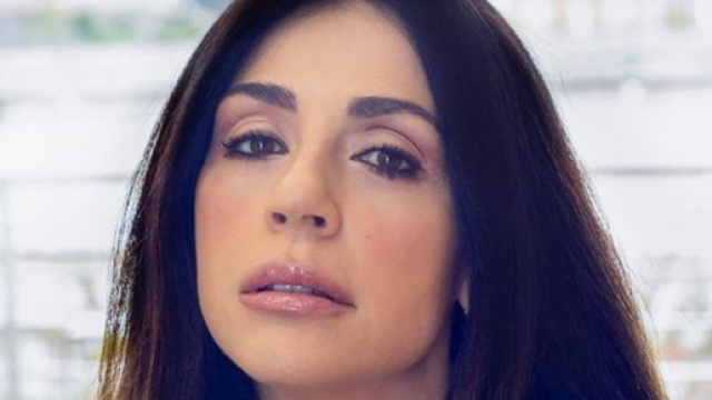 Raffaella Mennoia ha svelato un segreto che riguarda Giulia Stabile.