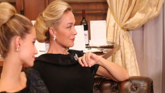 Il Paradiso delle Signore, episodio 4/01: Flavia trova una cravatta da uomo da Ludovica.